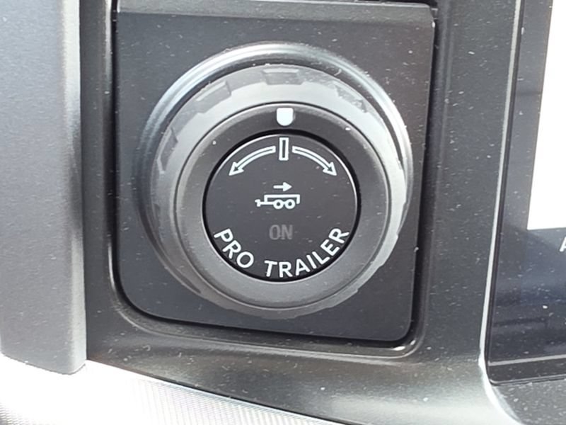 Certified 2026 Ford F150 Lariat w/ Equipment Group 502A High AWD/4WD image 23