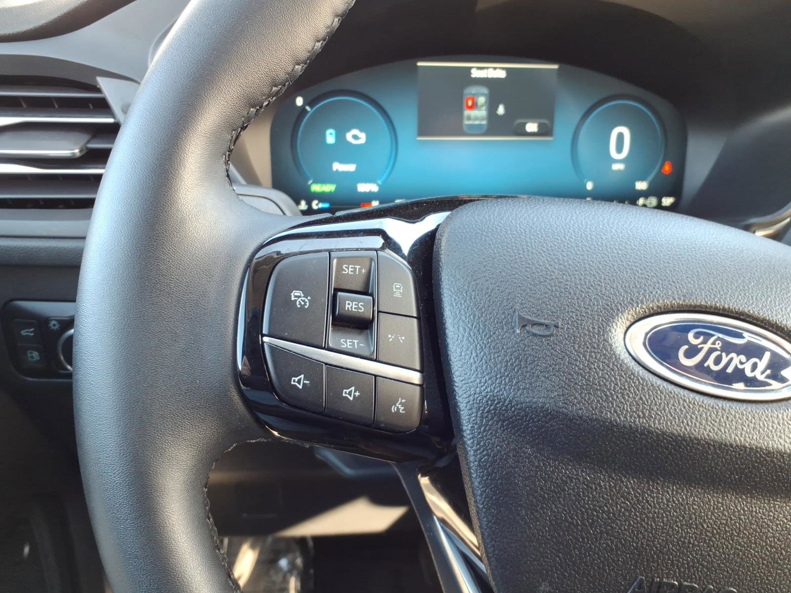 Certified 2023 Ford Escape Platinum image 16