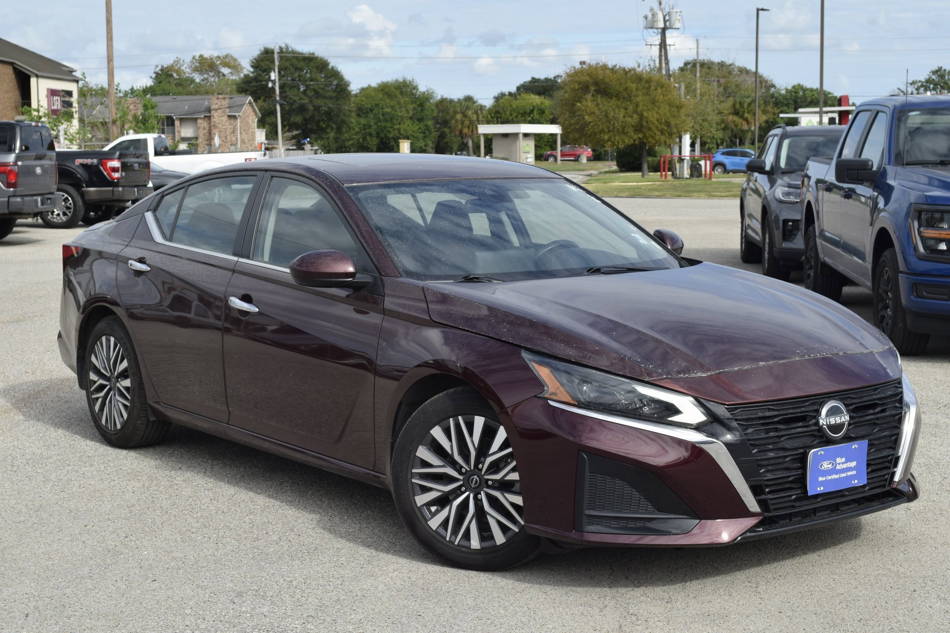 Used 2023 Nissan Altima 2.5 SV w/ SV Premium Package image 8