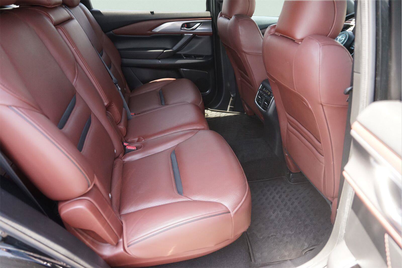 Used 2018 MAZDA CX-9 Signature AWD/4WD image 18