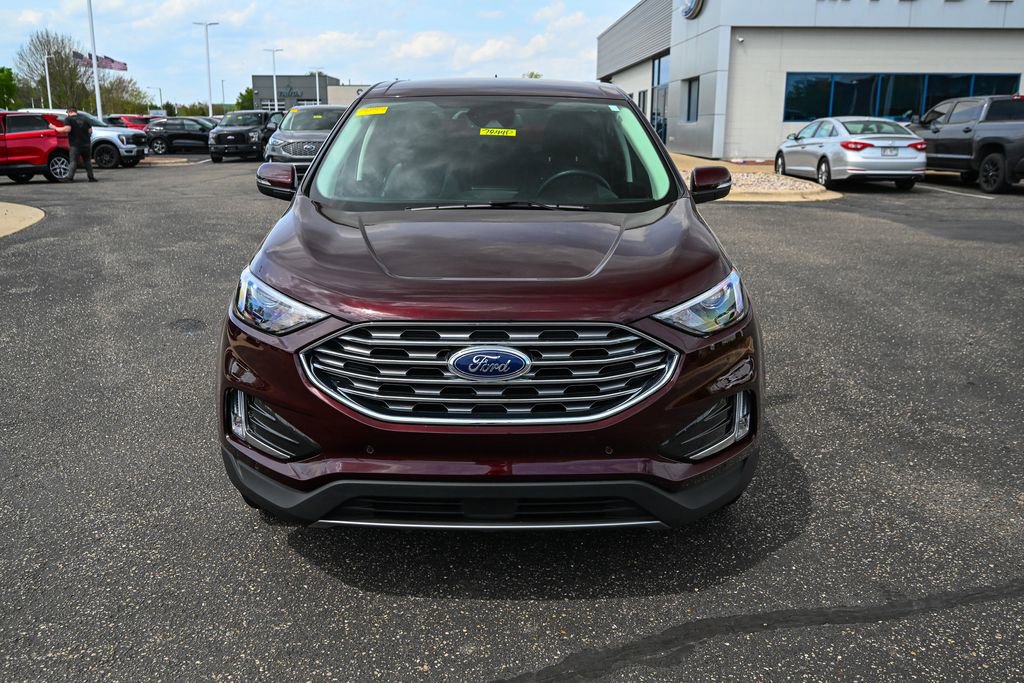 Certified 2024 Ford Edge Titanium w/ Class II Trailer Tow Package AWD/4WD image 10