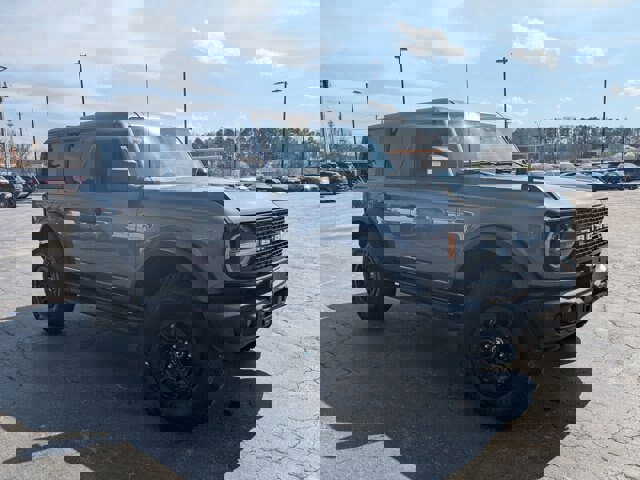 Certified 2023 Ford Bronco Wildtrak image 8