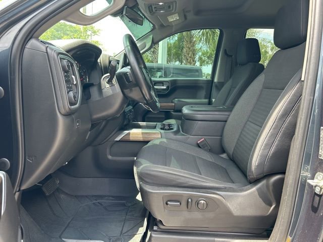 Used 2019 Chevrolet Silverado 1500 LT Trail Boss AWD/4WD image 11
