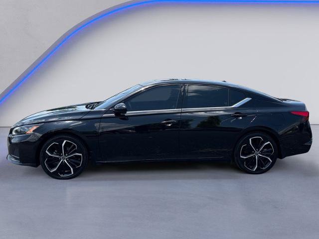 Used 2024 Nissan Altima 2.5 SR w/ SR Premium Package FWD image 6