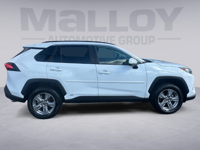 Used 2024 Toyota RAV4 LE AWD/4WD image 6