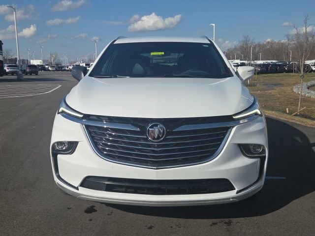 Used 2024 Buick Enclave Premium image 7