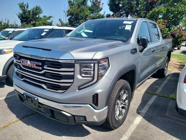 Used 2026 GMC Sierra 1500 SLT AWD/4WD image 1