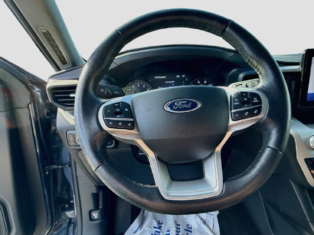 Certified 2021 Ford Explorer XLT AWD/4WD image 17