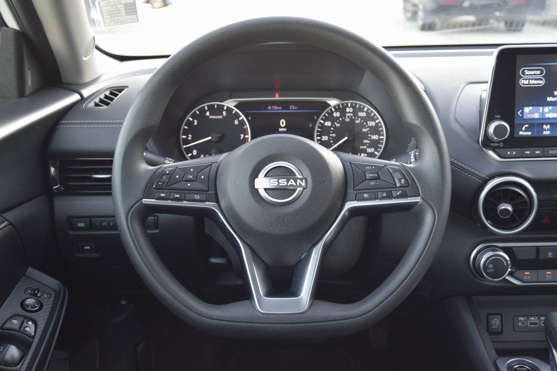 Used 2024 Nissan Sentra SV image 11