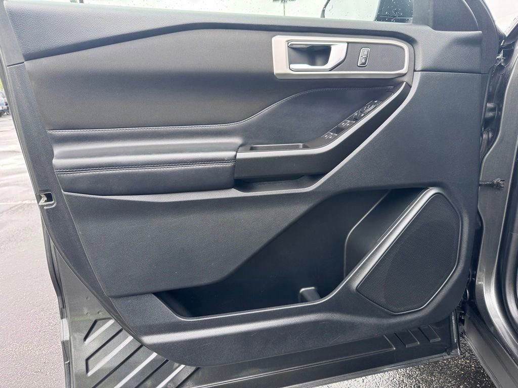 Certified 2020 Ford Explorer XLT AWD/4WD image 25