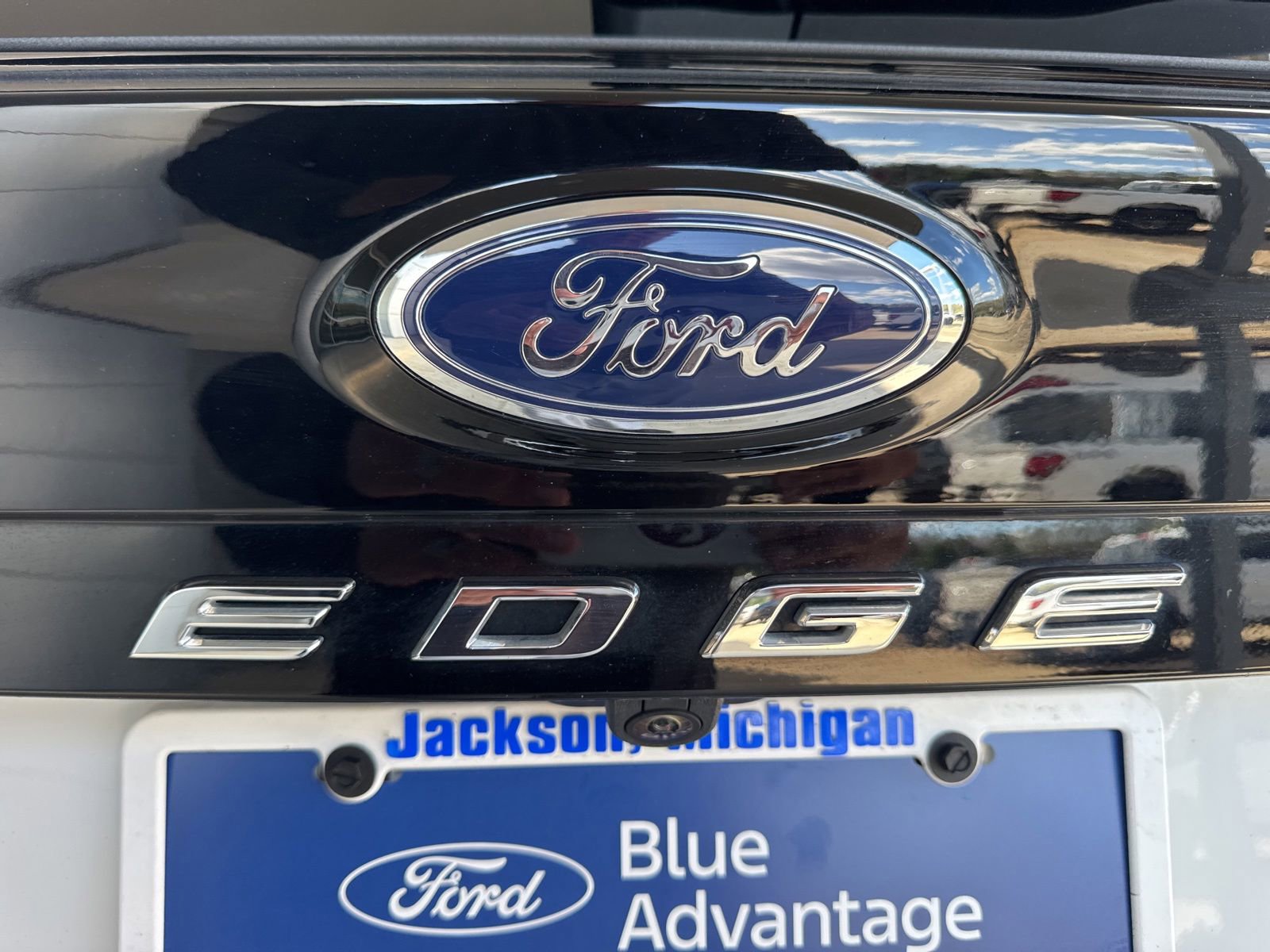 Certified 2024 Ford Edge SEL w/ Convenience Package AWD/4WD image 14