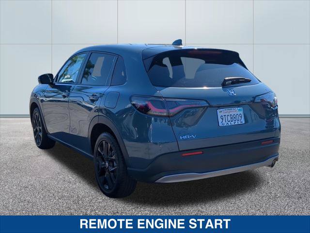 Used 2025 Honda HR-V Sport image 3