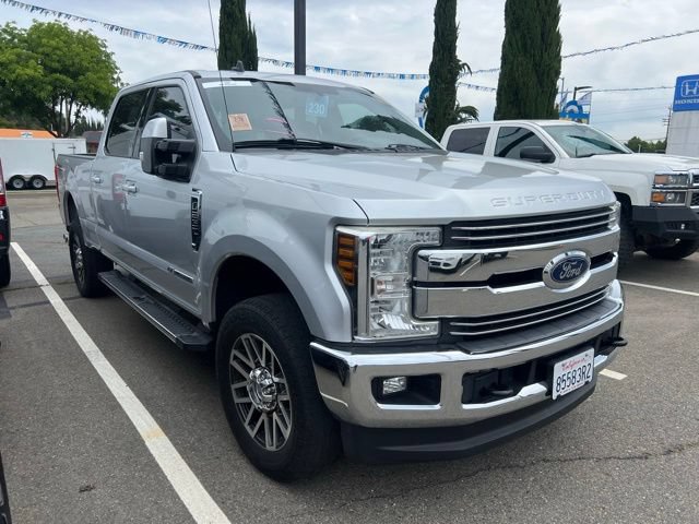 Certified 2019 Ford F250 Lariat w/ Lariat Value Package AWD/4WD image 4