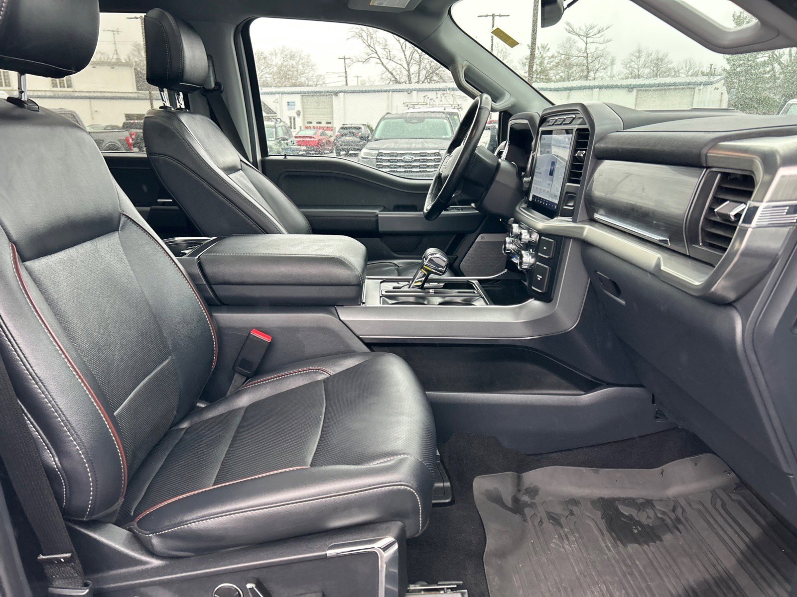 Certified 2023 Ford F150 Lariat w/ Equipment Group 502A High image 17