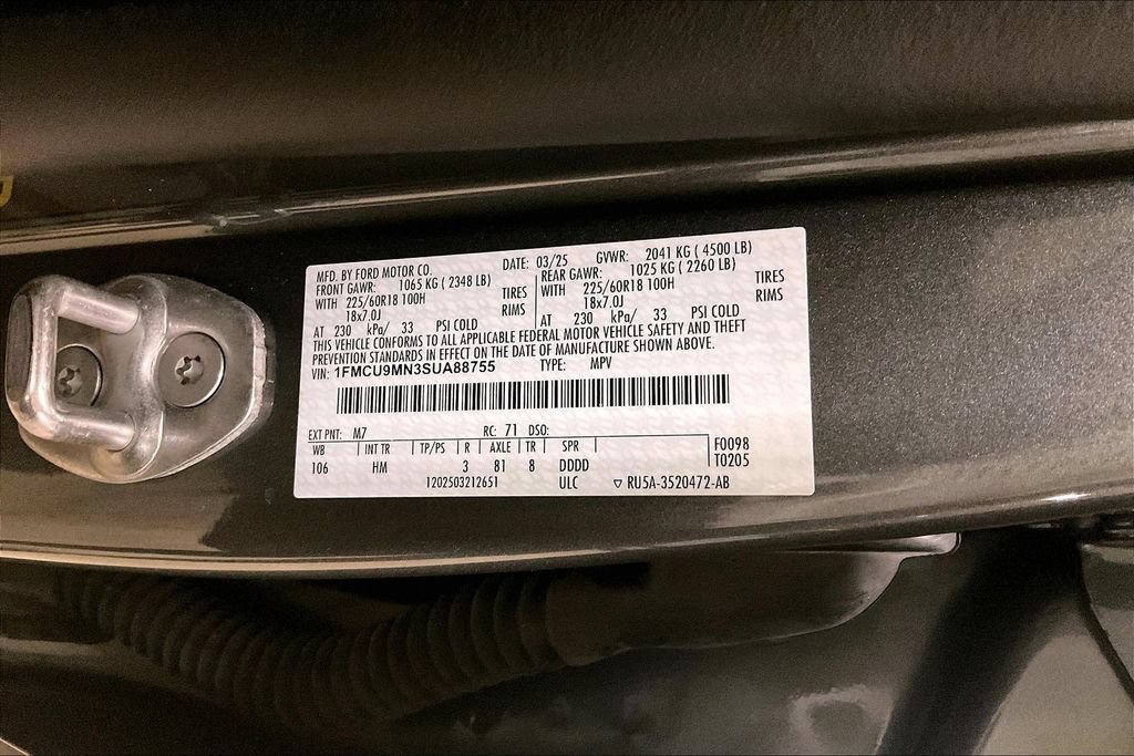 Certified 2025 Ford Escape ST-Line AWD/4WD image 29
