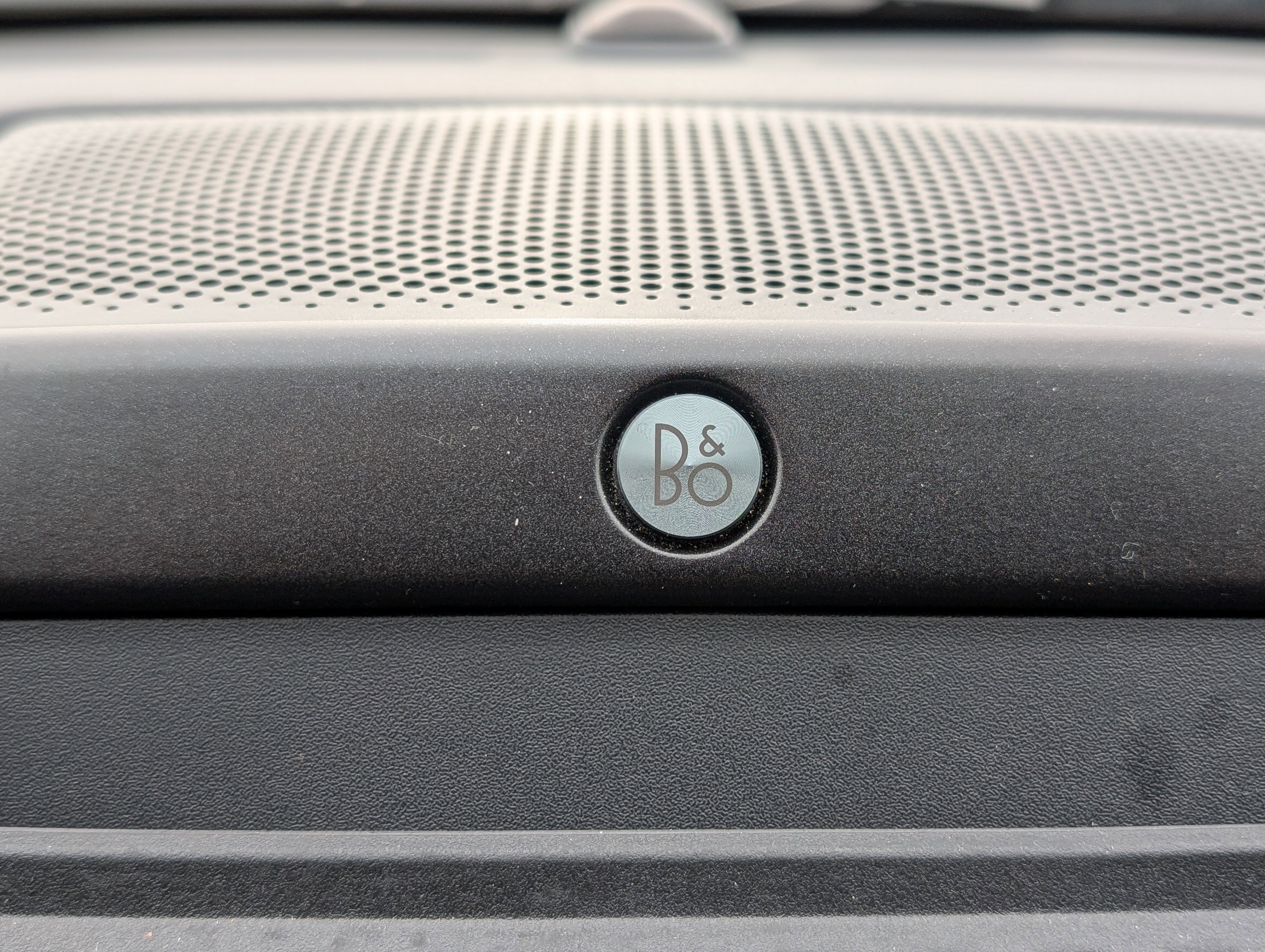 Certified 2020 Ford F150 Lariat w/ Equipment Group 502A Luxury image 31