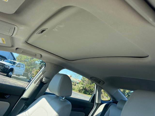 Used 2024 Honda Civic Touring image 16