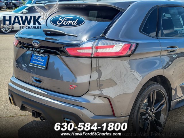 Certified 2022 Ford Edge ST w/ Equipment Group 401A image 6