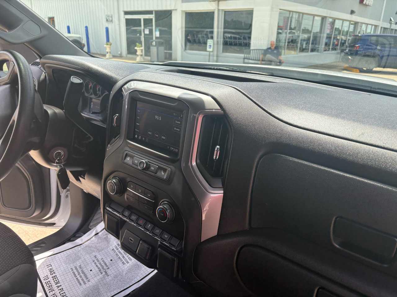 Used 2020 Chevrolet Silverado 1500 Custom w/ Custom Value Package image 50