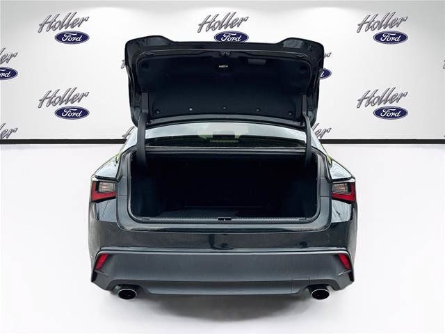 Used 2024 Lexus IS 300 w/ Comfort Package RWD image 29
