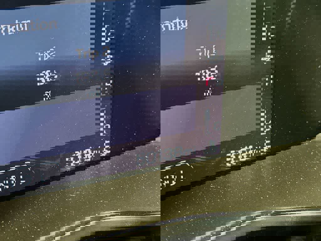 Used 2023 GMC Canyon Elevation w/ Elevation Premium Package image 19