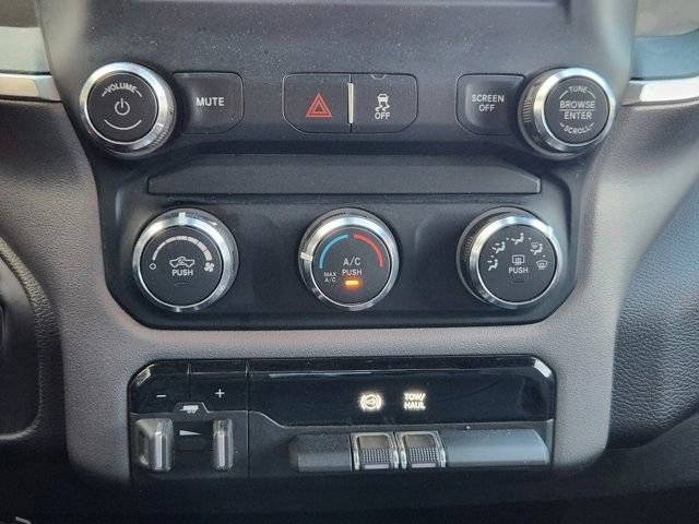 Used 2024 RAM 2500 Big Horn AWD/4WD image 17