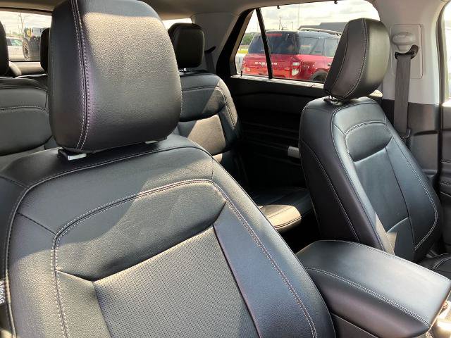 Certified 2024 Ford Explorer Limited w/ Limited Technology Package AWD/4WD image 25