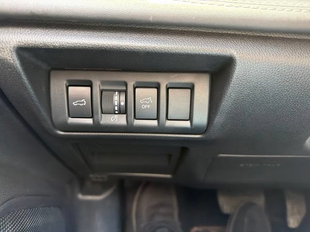 Used 2020 Subaru Outback Touring AWD/4WD image 5