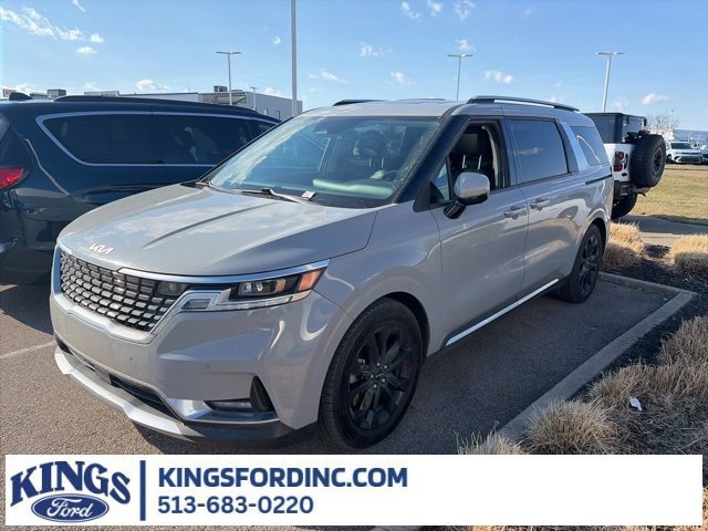 Used 2022 Kia Carnival SX Prestige image 1