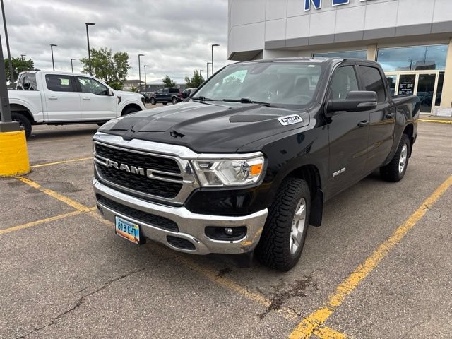 Used 2023 RAM 1500 Big Horn AWD/4WD image 3