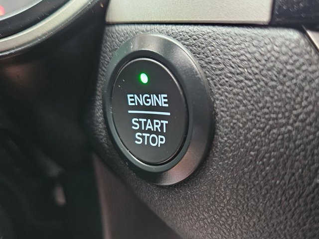 Certified 2021 Ford Escape SE w/ SE Sport Appearance Package FWD image 16