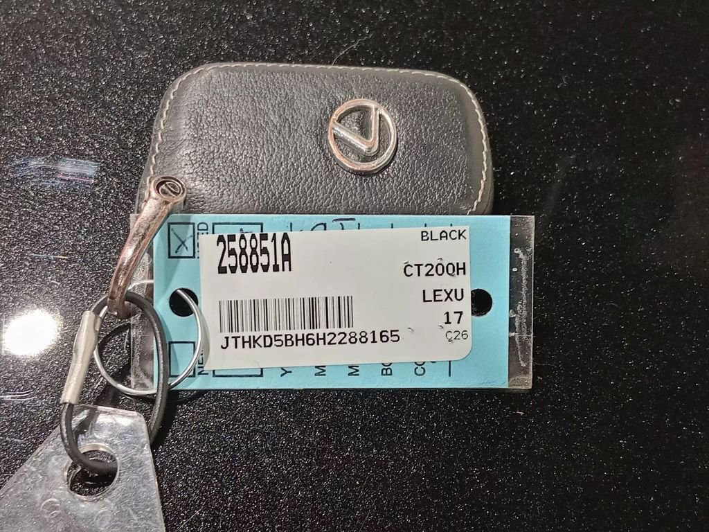 Used 2017 Lexus CT 200h 200h w/ Navigation System Package image 26