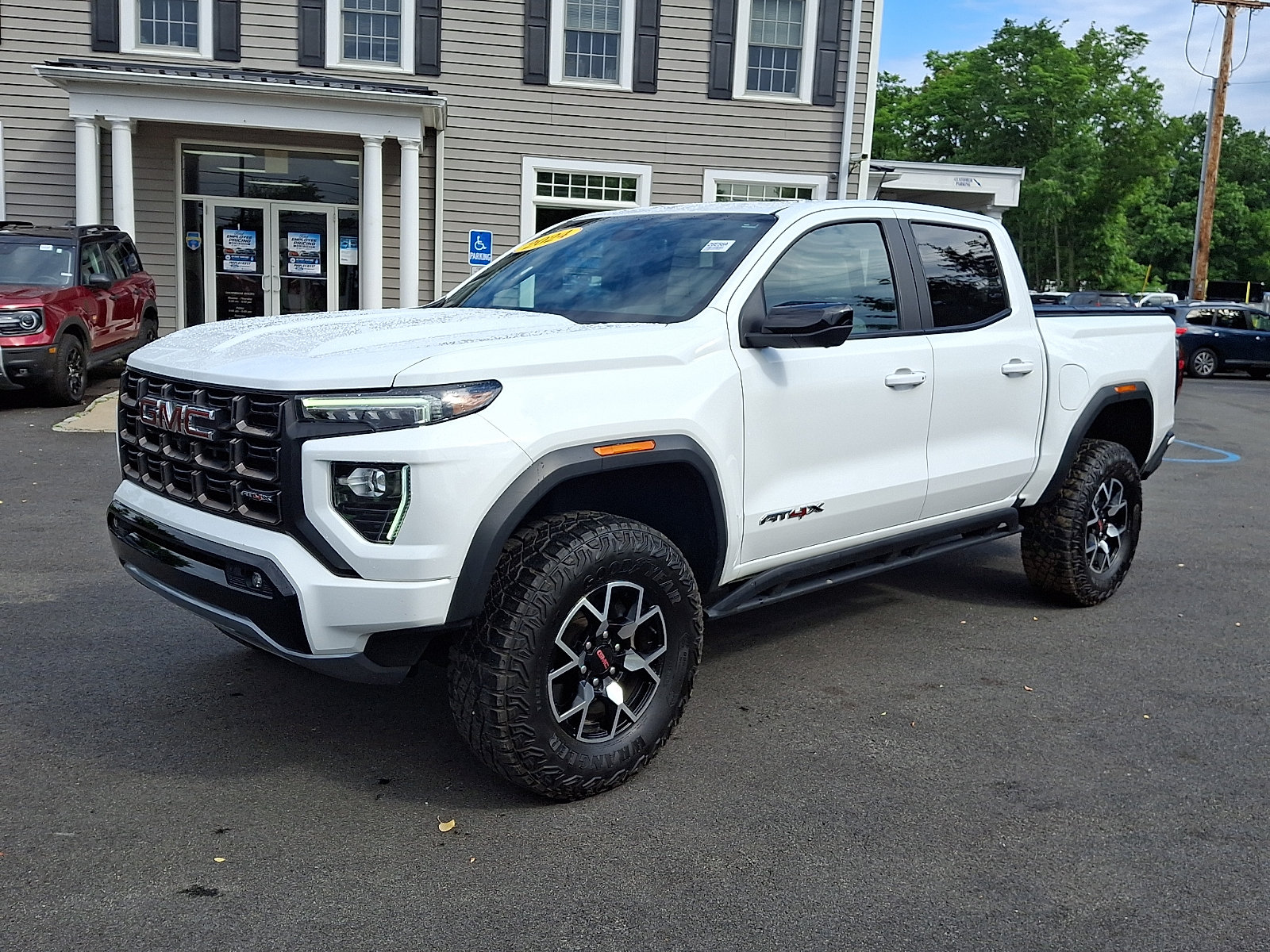Used 2024 GMC Canyon AT4X AWD/4WD image 1