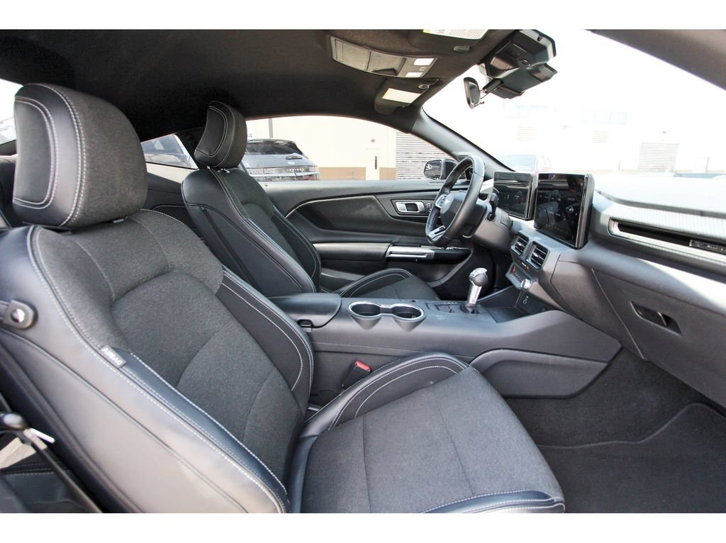 Certified 2024 Ford Mustang Coupe RWD image 27