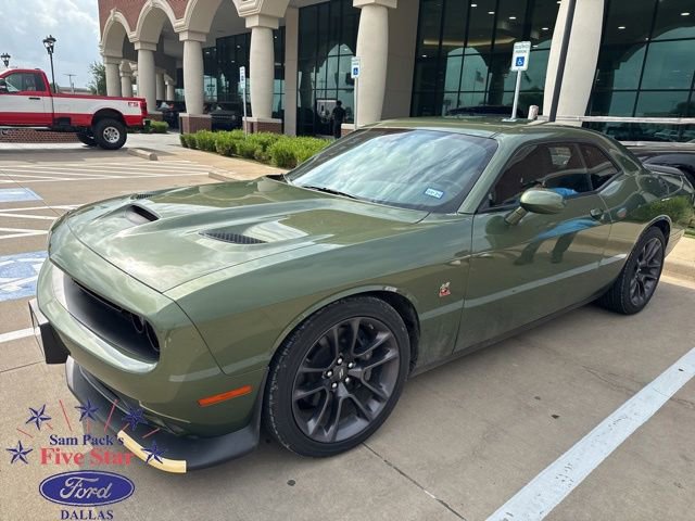 Used 2022 Dodge Challenger R/T Scat Pack RWD video 1