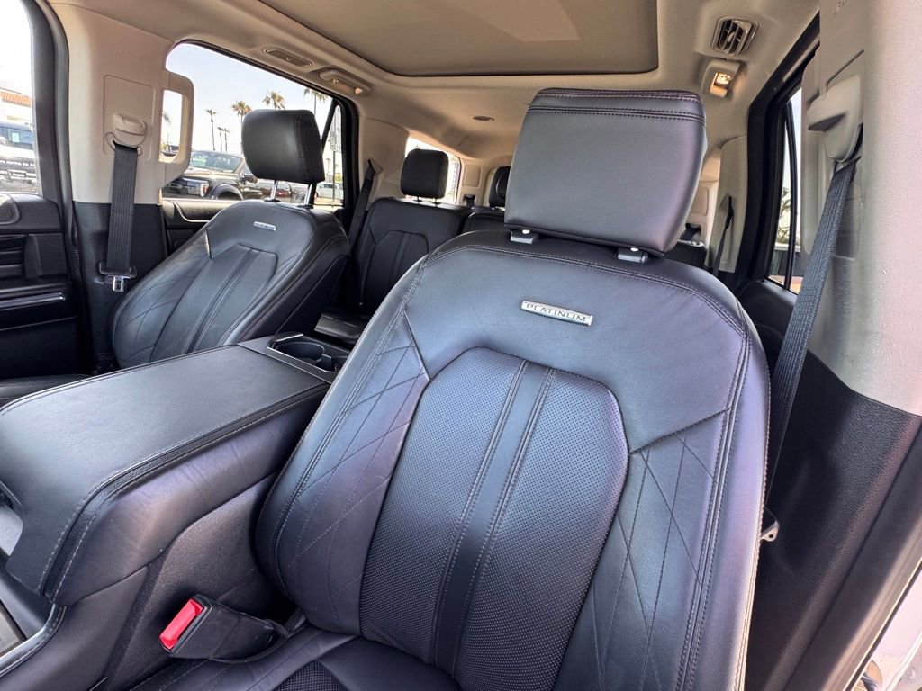 Certified 2019 Ford Expedition Platinum RWD image 20