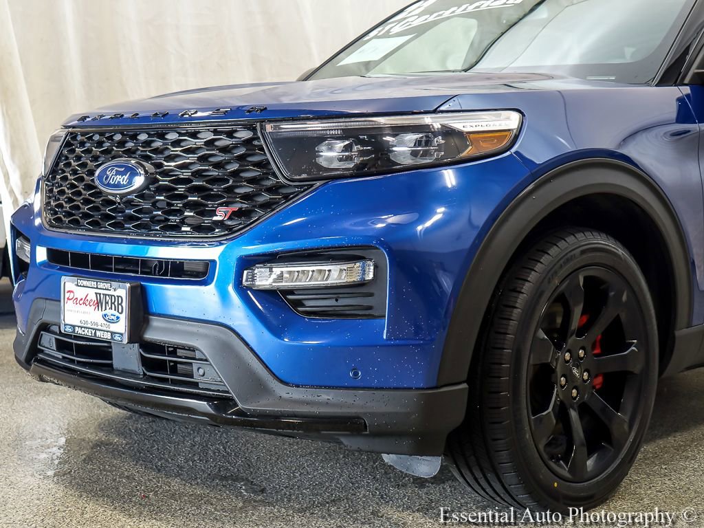 Certified 2022 Ford Explorer ST w/ Equipment Group 401A AWD/4WD image 4