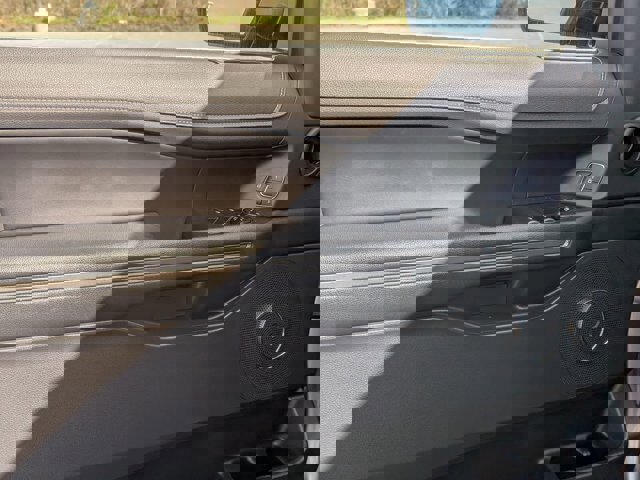 Certified 2023 Ford Expedition XLT image 13