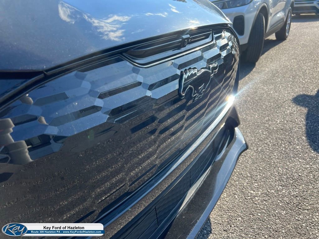 Certified 2025 Ford Mustang Mach-E GT AWD/4WD image 14