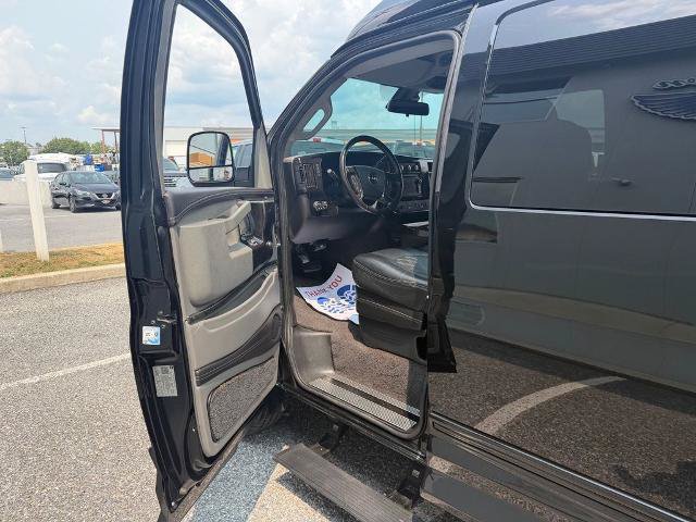 Used 2019 GMC Savana 2500 Extended w/ Enhanced Convenience Package RWD image 12