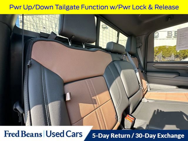 Used 2024 Chevrolet Silverado 2500 High Country w/ High Country Premium Package image 36