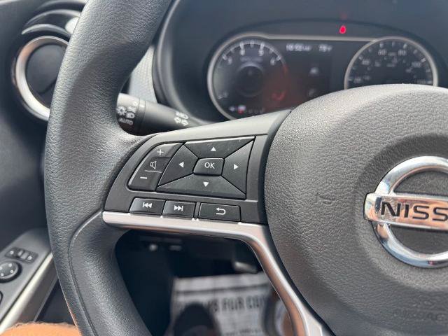 Used 2019 Nissan Kicks SV FWD image 20