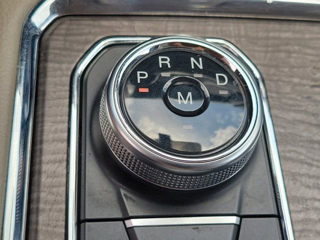 Certified 2019 Ford Expedition Limited AWD/4WD image 28