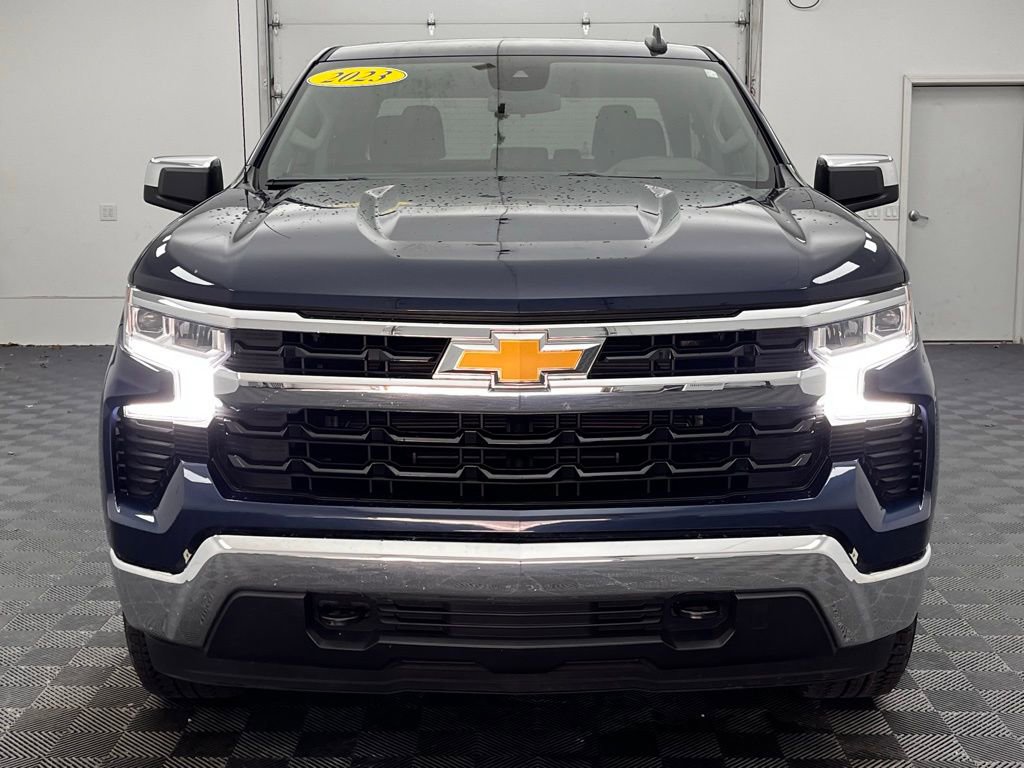 Used 2023 Chevrolet Silverado 1500 LT AWD/4WD image 13