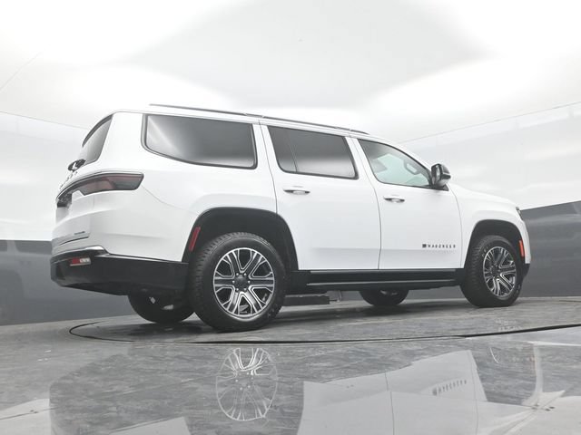 Used 2024 Jeep Wagoneer Series II AWD/4WD image 23
