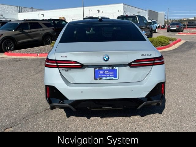 Used 2026 BMW 550e xDrive AWD/4WD image 4