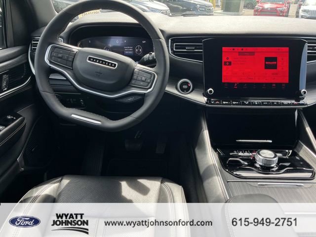 Used 2024 Jeep Wagoneer L Series II w/ Flexible Seating Group image 13