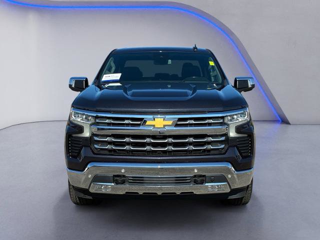 Used 2022 Chevrolet Silverado 1500 LTZ AWD/4WD image 7