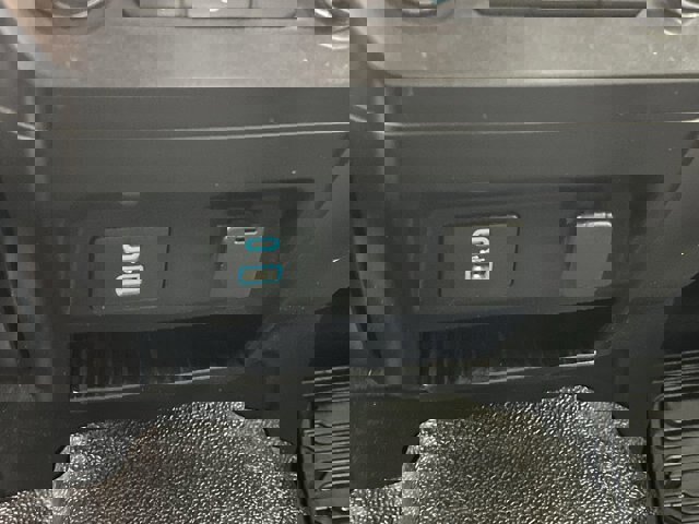 Certified 2020 Ford F250 XLT w/ XLT Value Package image 32