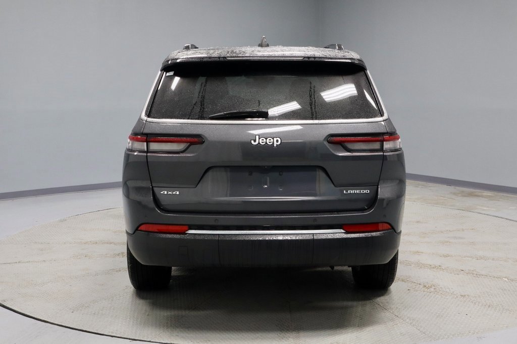 Used 2024 Jeep Grand Cherokee L Laredo image 4
